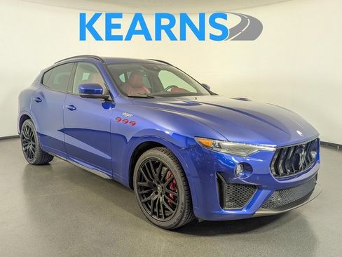Used 2023 Maserati Levante Trofeo image 1