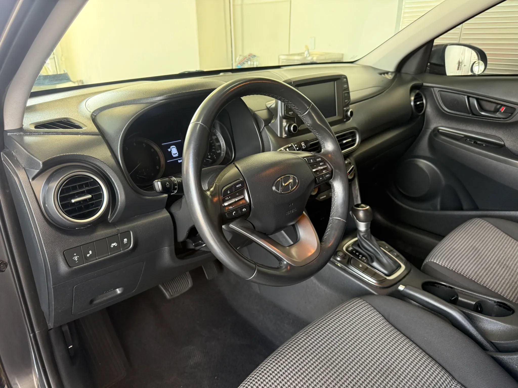 Used 2020 Hyundai Kona SEL FWD image 17