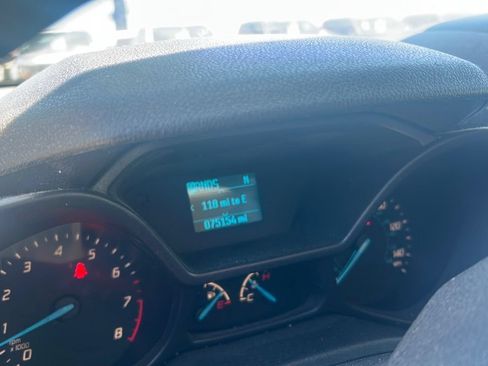 Used 2016 Ford Transit Connect XLT FWD image 4