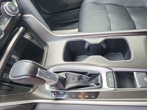 Used 2019 Honda Accord EX-L image 19