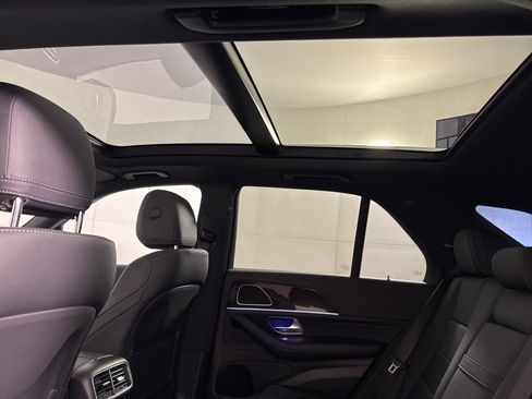 Used 2025 Mercedes-Benz GLE 450e 4MATIC image 21