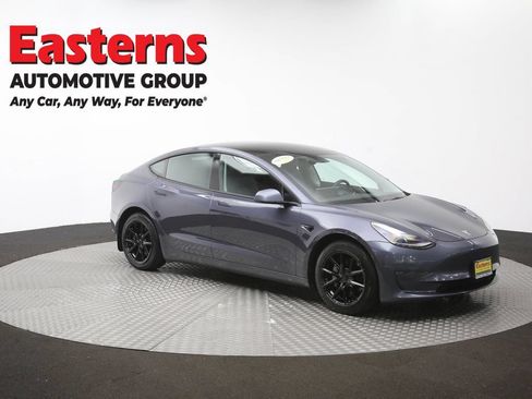 Used 2022 Tesla Model 3 Long Range AWD/4WD image 45