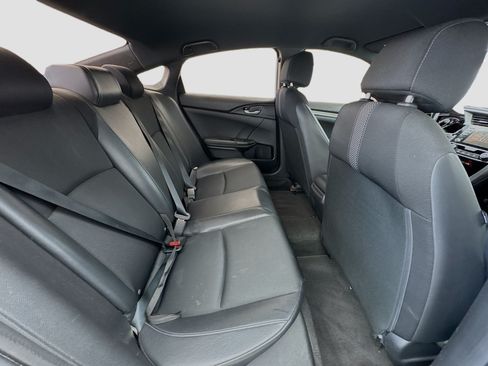 Used 2019 Honda Civic Sport image 17