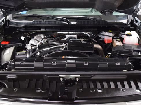 Used 2025 Chevrolet Silverado 2500 High Country w/ Technology Package AWD/4WD image 31