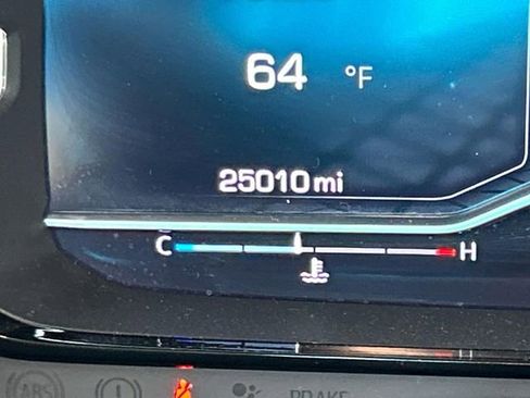 Used 2023 GMC Yukon Denali Ultimate image 45