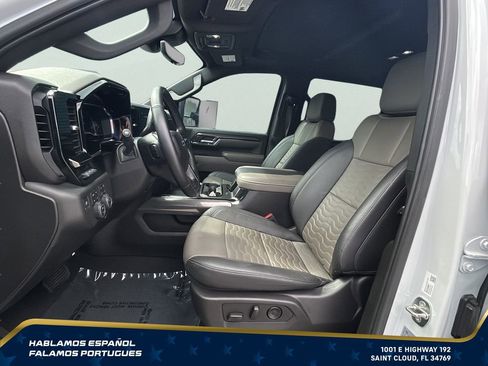 Certified 2024 Chevrolet Silverado 2500 ZR2 w/ Technology Package AWD/4WD image 12