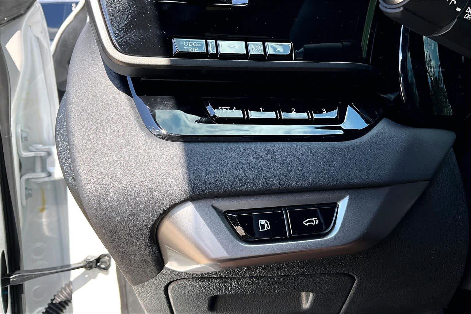 New 2026 Lexus RX 350 FWD w/ Convenience Package image 14