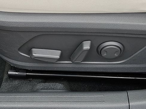 Certified 2023 Hyundai Sonata SEL w/ Cargo Package FWD image 26