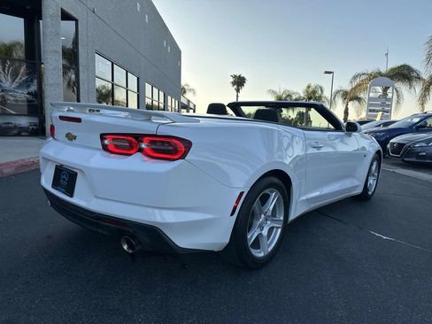 Used 2020 Chevrolet Camaro LT image 18
