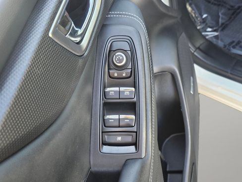 Used 2019 Subaru Forester Limited image 29