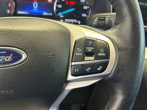 Certified 2023 Ford Explorer XLT w/ Equipment Group 202A image 38