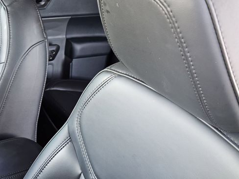 Used 2024 Ford Maverick Lariat w/ Black Appearance Package image 32