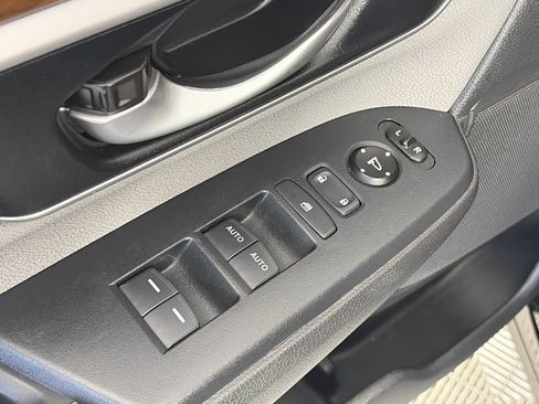 Used 2020 Honda CR-V EX image 24
