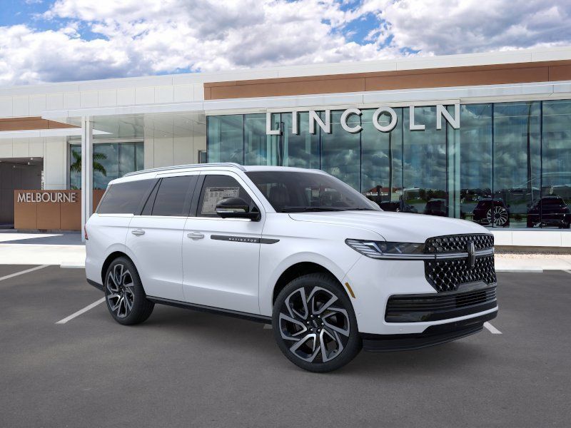New 2026 Lincoln Navigator Black Label AWD/4WD image 7