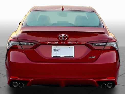 Used 2023 Toyota Camry XSE FWD image 5