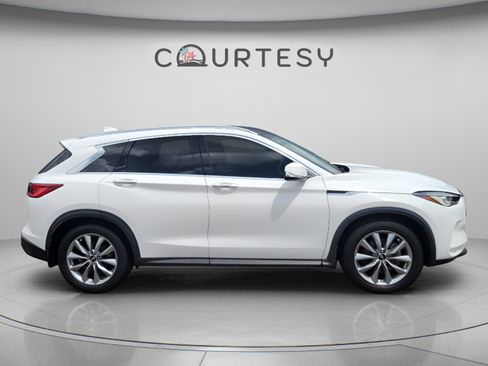 Used 2022 INFINITI QX50 Luxe FWD image 6
