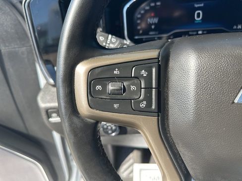 Used 2024 Chevrolet Silverado 2500 High Country w/ Technology Package image 21