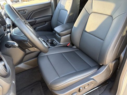 Certified 2025 Chevrolet Colorado Trail Boss AWD/4WD image 20
