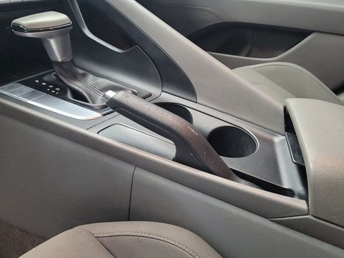 Used 2025 Hyundai Elantra Sport FWD image 26
