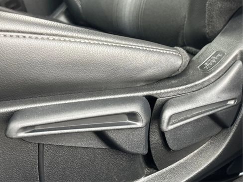 Used 2025 Honda Civic Sport image 25