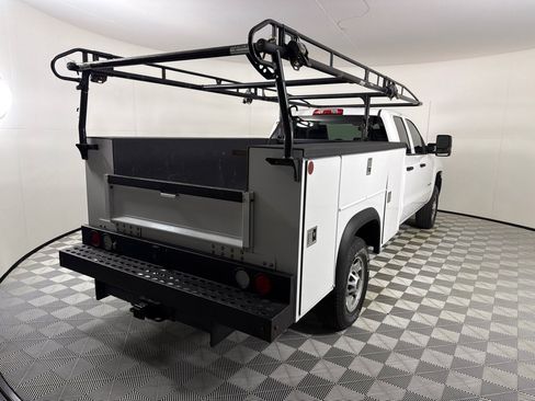 Used 2019 Chevrolet Silverado 2500 W/T w/ WT Convenience Package RWD image 5