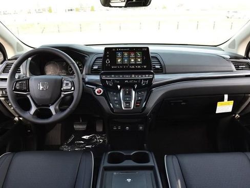New 2026 Honda Odyssey Elite image 7