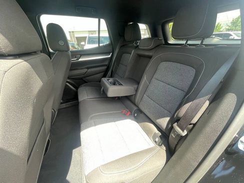 Used 2025 GMC Terrain Elevation w/ Technology Package II FWD image 25