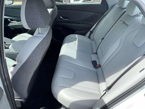 New 2026 Hyundai Elantra Limited image 10