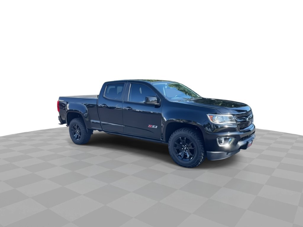 Used 2020 Chevrolet Colorado Z71 w/ Z71 Midnight Edition AWD/4WD image 2