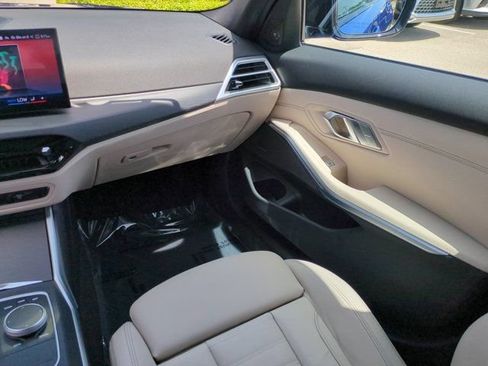 Used 2026 BMW 330i Sedan w/ M Sport Package RWD image 15