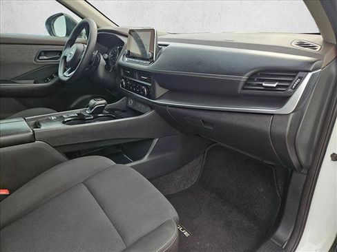 Used 2023 Nissan Rogue S FWD image 20