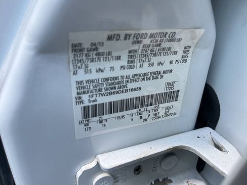 Used 2013 Ford F250 XL w/ XL Value Pkg AWD/4WD image 34