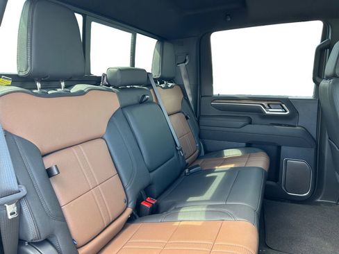 New 2026 Chevrolet Silverado 2500 High Country w/ High Country Premium Package AWD/4WD image 18