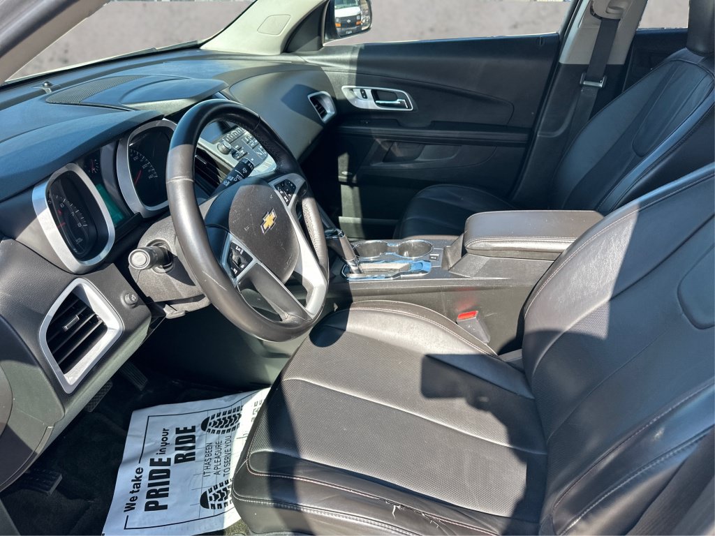Used 2017 Chevrolet Equinox LT FWD image 11