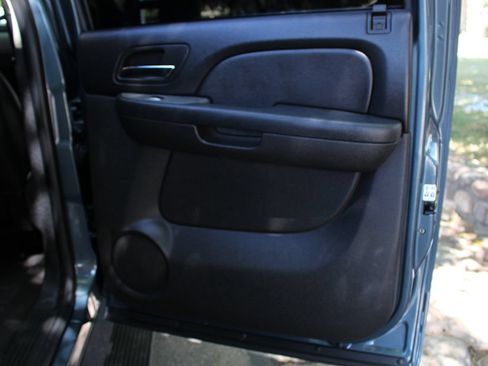 Used 2013 Chevrolet Silverado 2500 LTZ w/ LTZ Plus Package AWD/4WD image 14