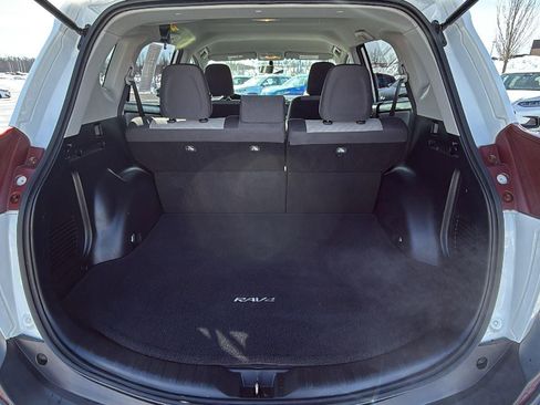 Used 2015 Toyota RAV4 LE image 21