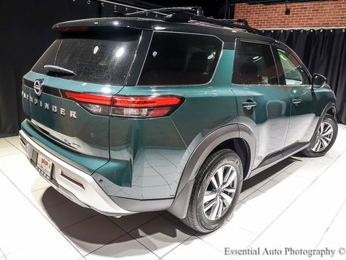 Used 2023 Nissan Pathfinder SL image 12