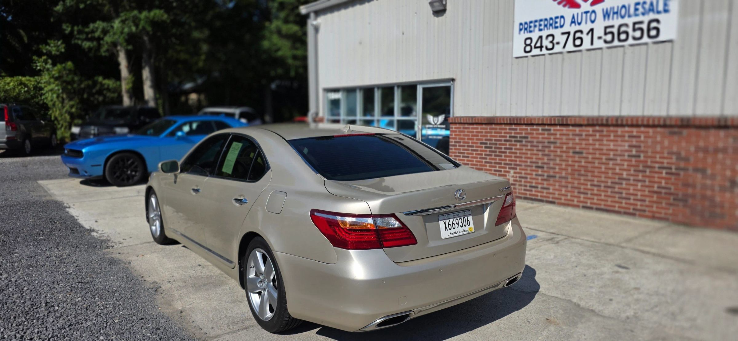 Used 2011 Lexus LS 460 w/ Luxury Value Edition RWD image 5