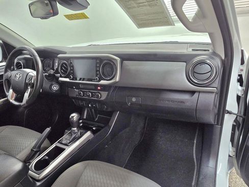 Used 2021 Toyota Tacoma SR5 RWD image 20