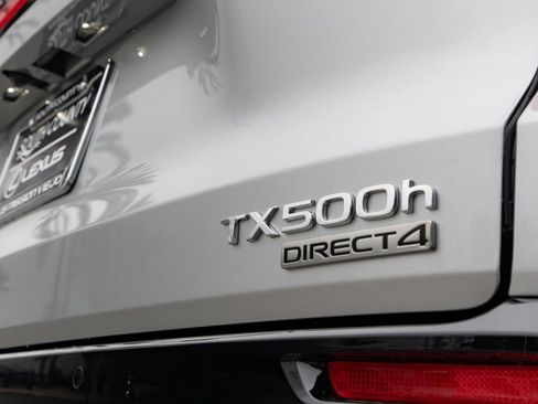 New 2025 Lexus TX 500h AWD image 12