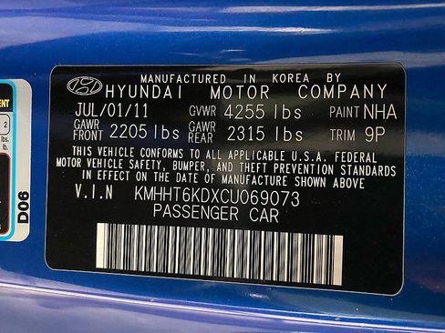 Used 2012 Hyundai Genesis 2.0T image 26