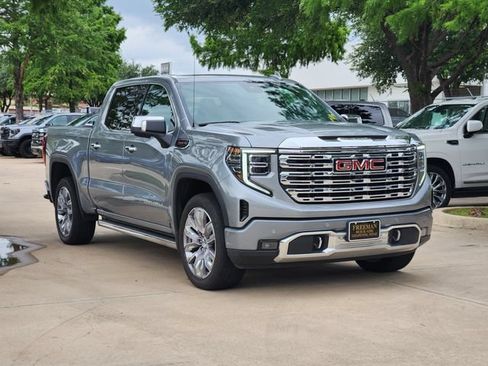 Used 2024 GMC Sierra 1500 Denali w/ Denali Reserve Package AWD/4WD image 3