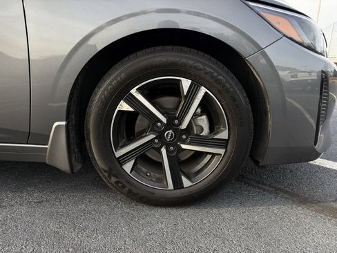 Used 2024 Nissan Sentra SV image 32