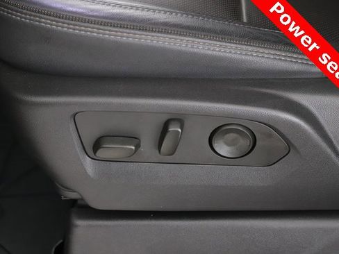 Used 2024 Chevrolet Silverado 1500 High Country w/ High Country Premium Package image 19