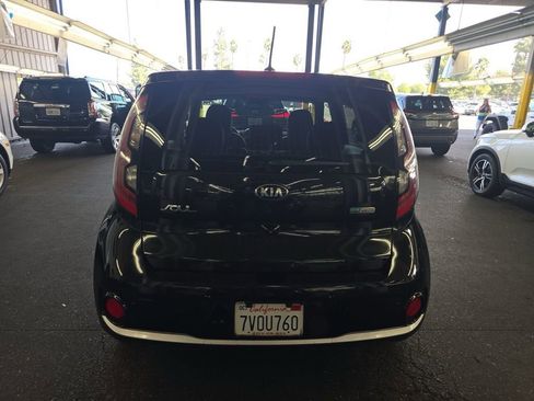 Used 2016 Kia Soul EV + w/ Sun & Fun Package image 17