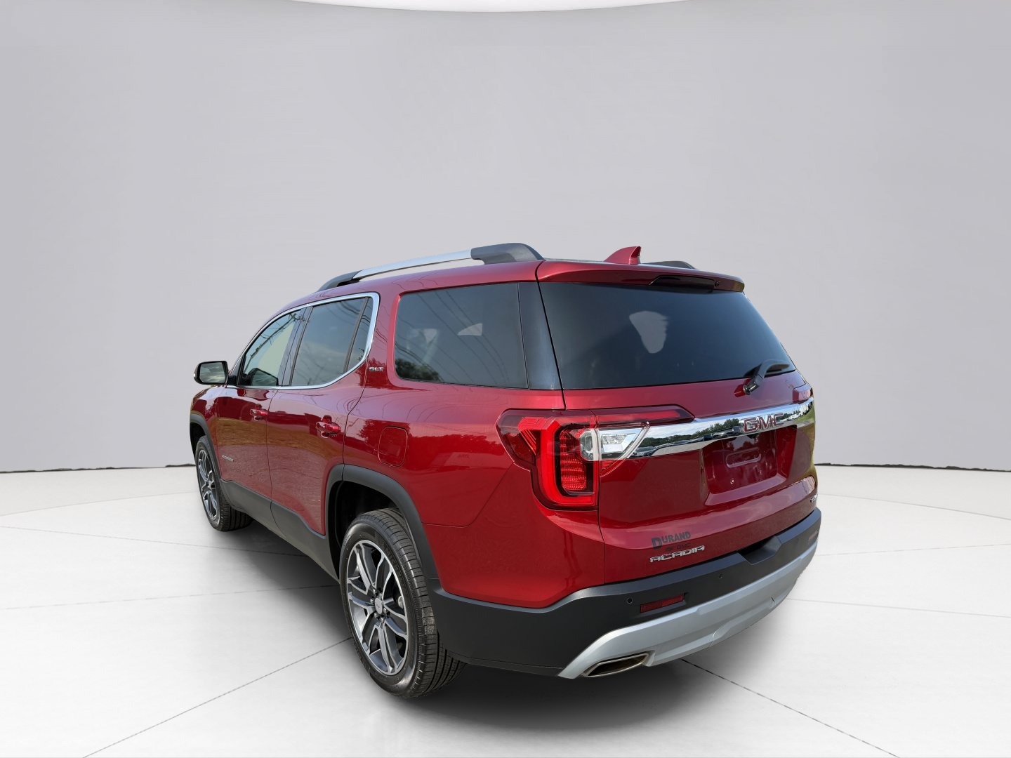 Used 2023 GMC Acadia SLT w/ Preferred Package AWD/4WD image 5