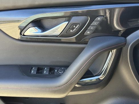 Used 2020 Chevrolet Blazer RS image 19