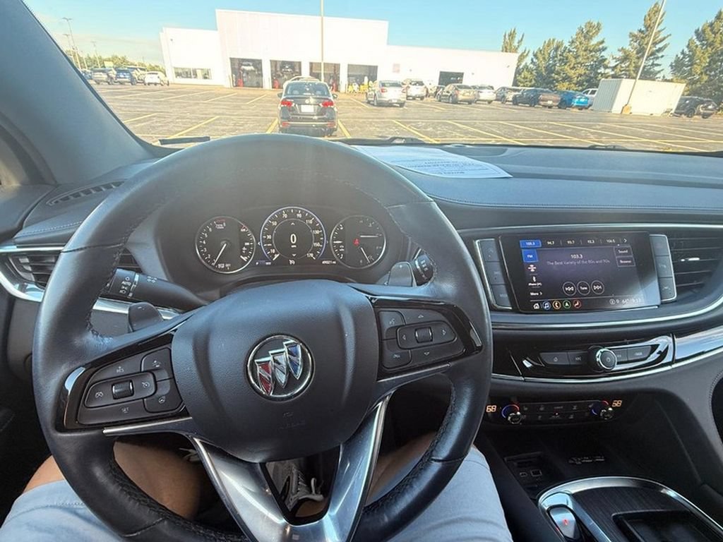 Used 2024 Buick Enclave Avenir w/ Avenir Technology Package AWD/4WD image 12
