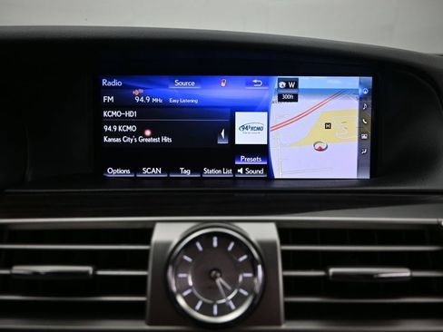 Used 2017 Lexus LS 460 AWD w/ Comfort Package image 22