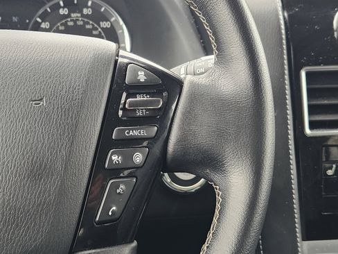 Used 2024 INFINITI QX80 Luxe RWD image 32